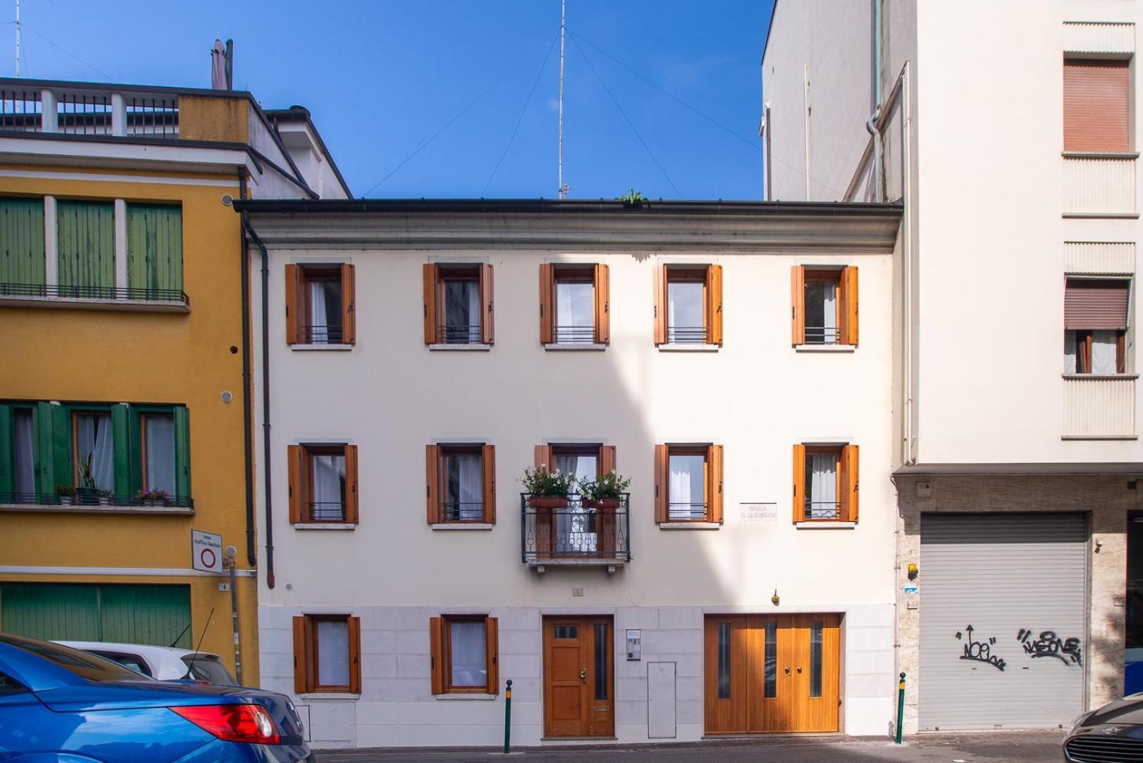 Giustiniani Apartments Τρεβίζο Εξωτερικό φωτογραφία